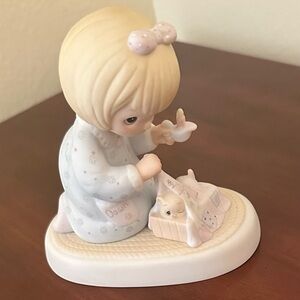 1983 Precious Moments "Dawn's Early Light"